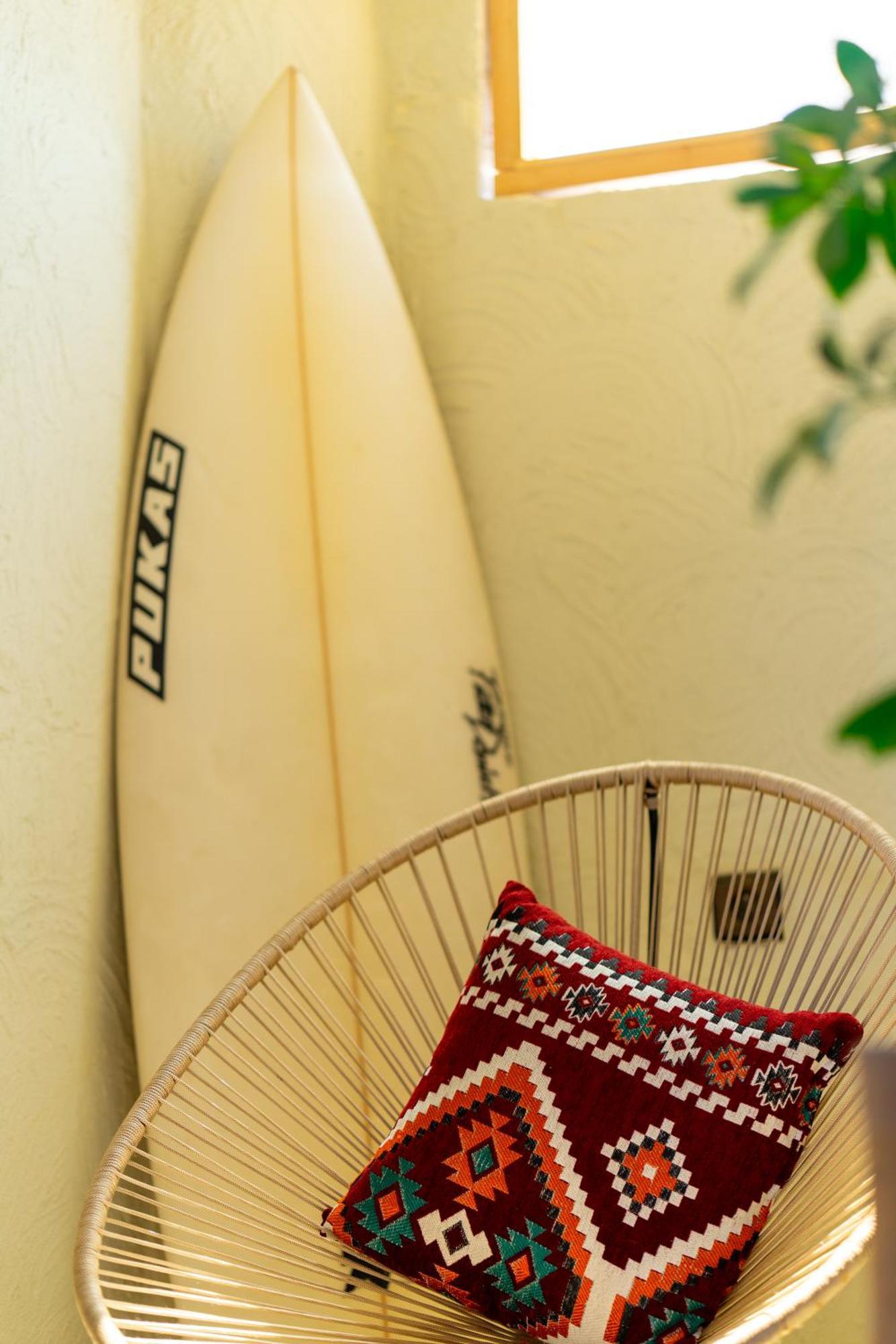Anza Surfhouse *