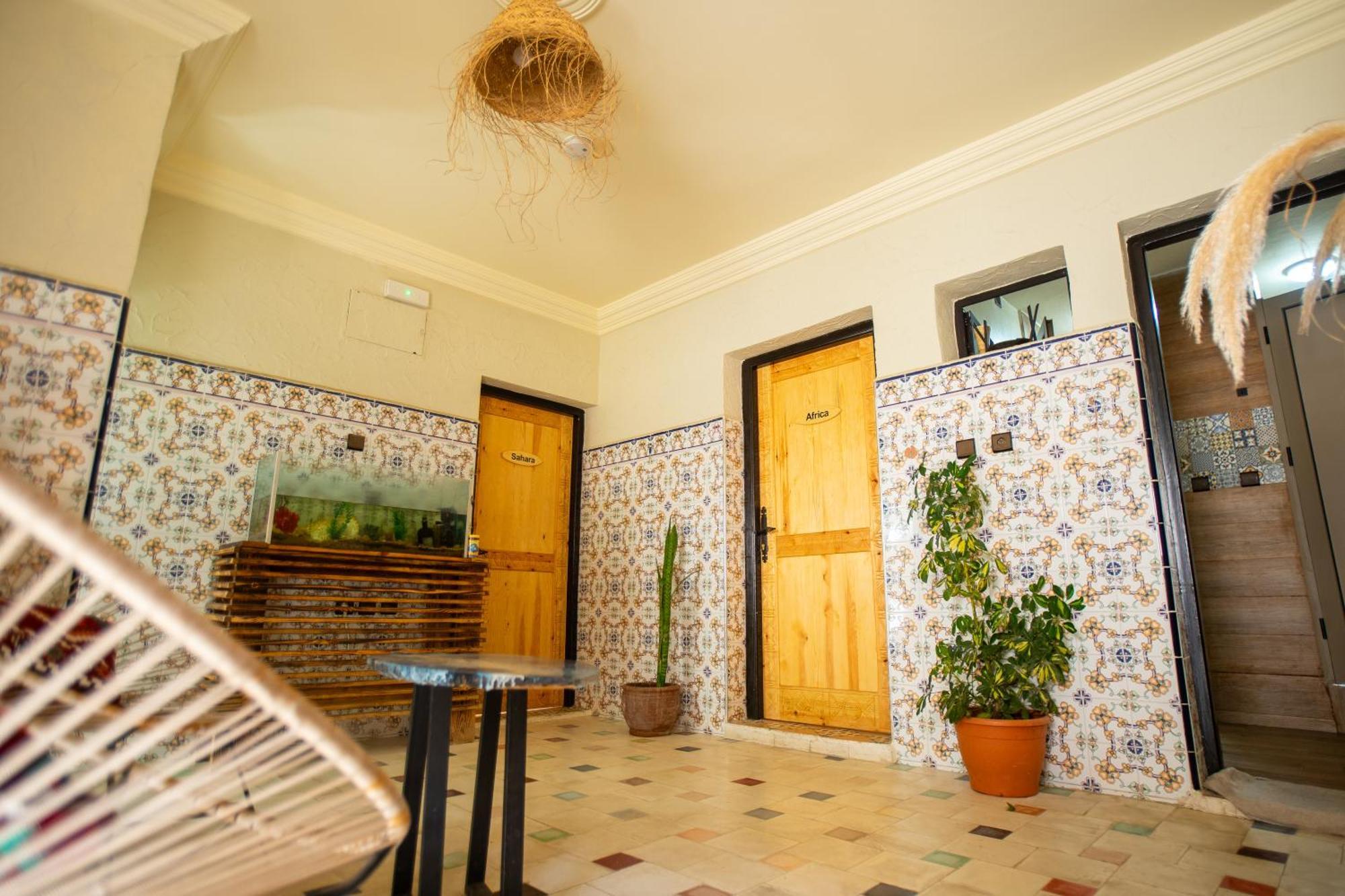 Anza Surfhouse Bed and breakfast *